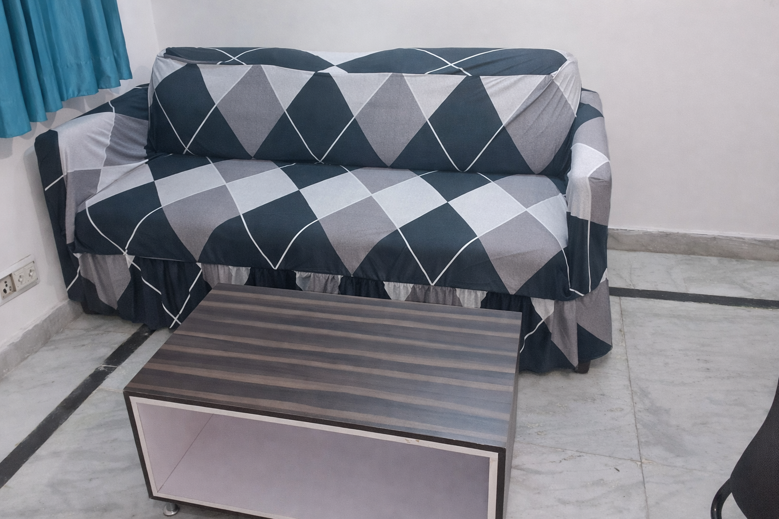 homestay near Delhi airport room